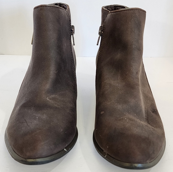 Unionbay Women's Brown Faux Leather Side Zipper Ankle Boots Booties, sz 7 - Picture 4 of 10